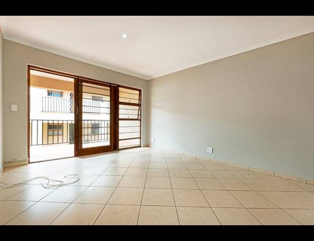 2 BEDROOM APARTMENT FOR SALE IN FERNDALE